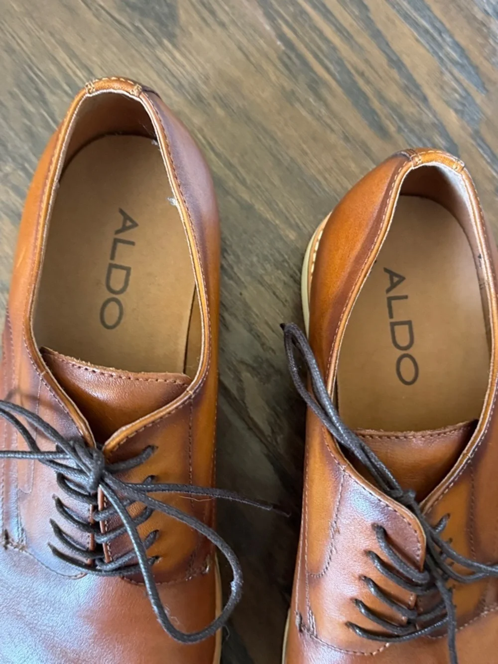 ALDO Men’s Tan/Brown Leather Derby Shoes